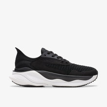 Clarks Pace Women